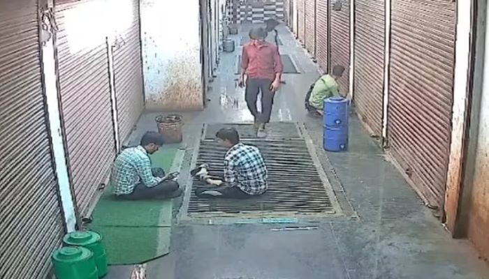 आगरा में शख्स को ले डूबी रील की लत, नीचे गिरते ही धड़ से अलग हुआ सिर