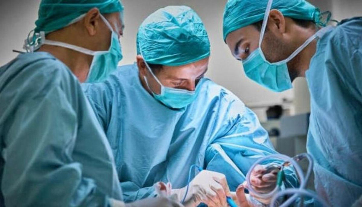 डॉक्टरी का क, ख, ग भी नहीं मालूम! करने चले थे मरीज का इलाज