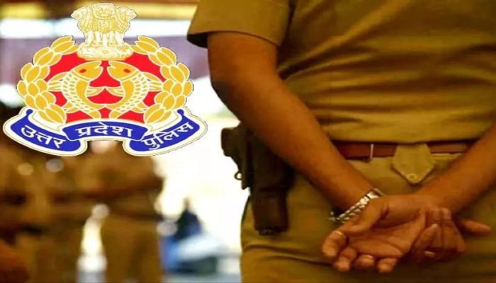 UP Police की वर्दी पर फिर दाग, महिला को छेड़ने पर हुआ बड़ा एक्शन