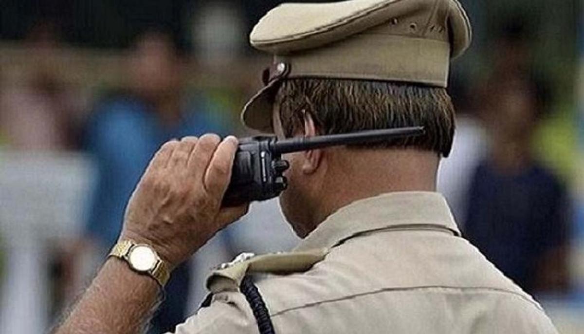 ग्रेटर नोएडा में लम्बे समय से चल रहा था काला करोबार, पुलिस ने मारा छापा