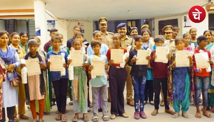 सड़कों पर भटकते बचपन को मिला समूचा आसमान, नोएडा के नन्हें परिंदों में जागी शिक्षा की भूख
