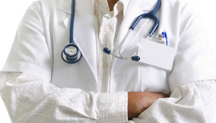 जिंदा आदमी का पोस्टमार्टम, चिता पर आग देते ही उठ खड़ा हुआ मृत शख्स