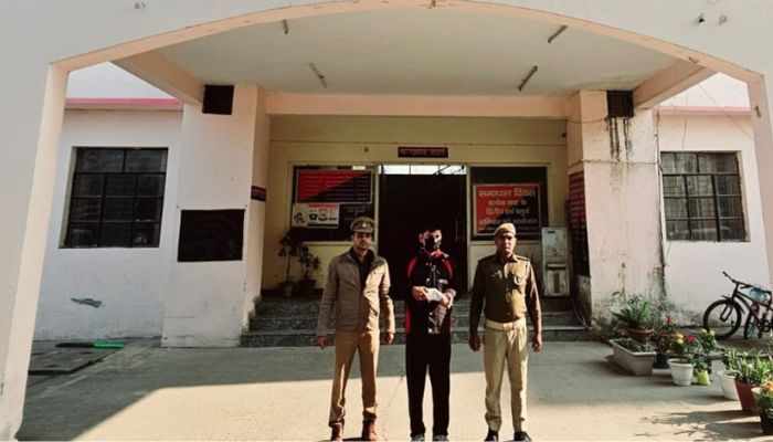 जमीनी विवाद में चचेरे भाई के सिर में मारी गोली, पुलिस ने किया गिरफ्तार