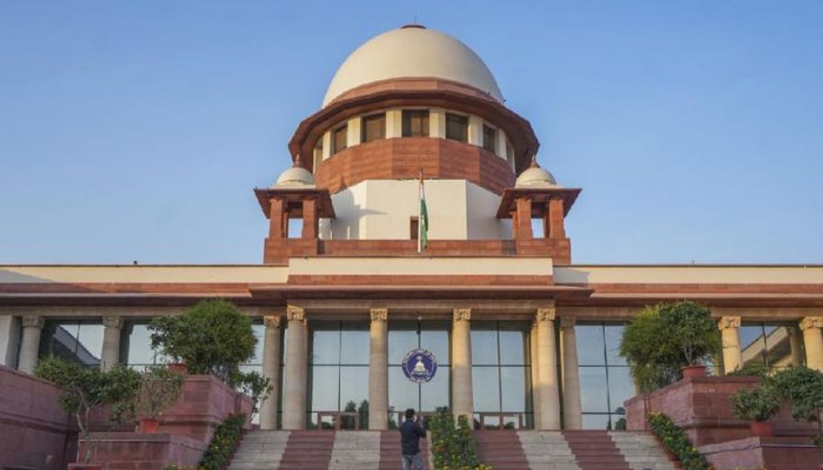 सुप्रीम कोर्ट का बड़ा फैसला, आरक्षण के लिए धर्म परिवर्तन बर्दाश्त नहीं
