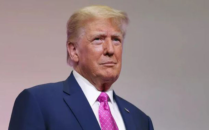 ट्रंप ने अपनी टीम में किया बड़ा बदलाव, जानिए कौन-कौन होंगे शामिल?