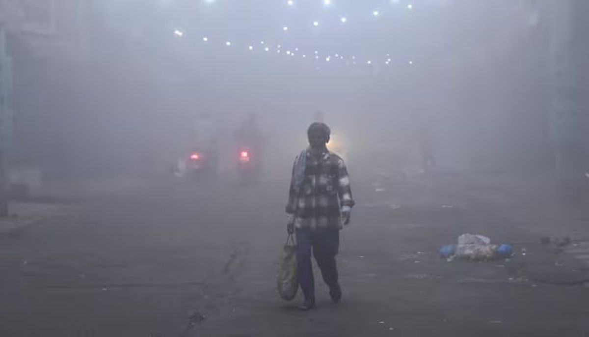 कोहरे में डूबा उत्तर प्रदेश, अब ठंड-गलन से परेशान होंगे लोग