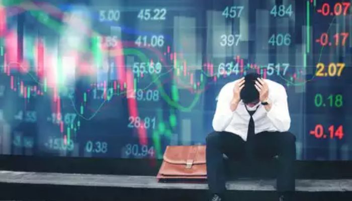 फिर धड़ाम से गिरा शेयर बाजार, 600 अंक से ज्यादा फिसला Sensex