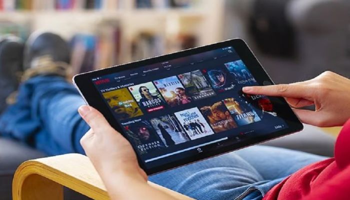 OTT पर अश्लील कंटेंट को लेकर सरकार की सख्ती, सूचना-प्रसारण मंत्रालय ने जारी की एडवाइजरी