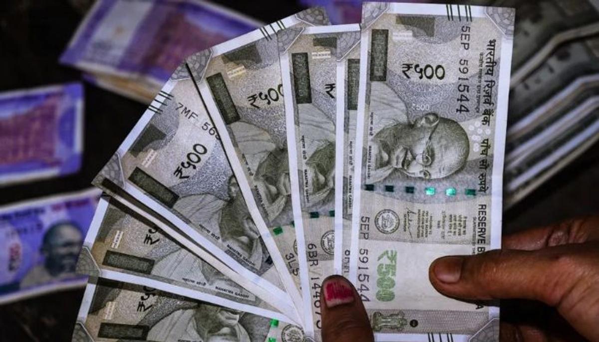 होली से पहले सरकारी कर्मचारियों मिलेगा बड़ा तोहफा! पेंशन में भी बड़ा उछाल