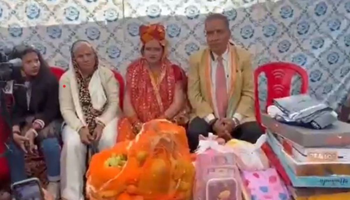 पाकिस्तानी भाभी सीमा हैदर की हुई गोदभराई, मुंह बोले भाई ने पूरी कराई रस्म