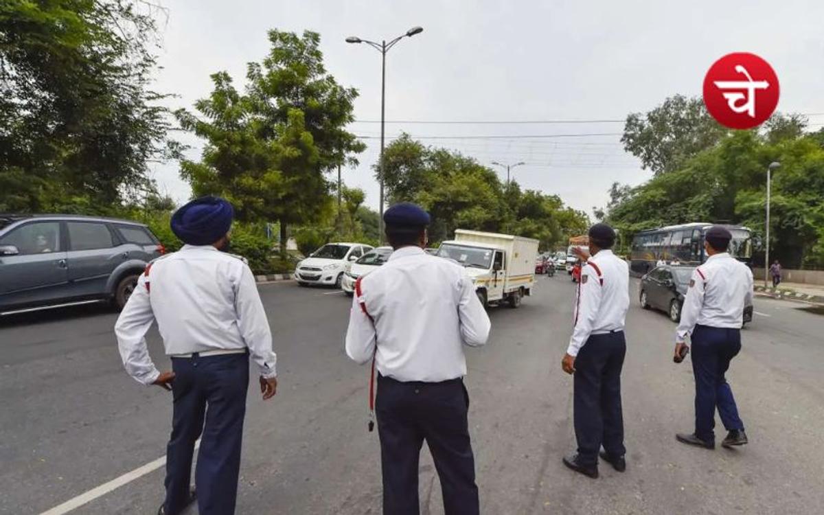 होली पर दिल्ली ट्रैफिक पुलिस की सख्त कार्रवाई, 7,230 चालान काटे