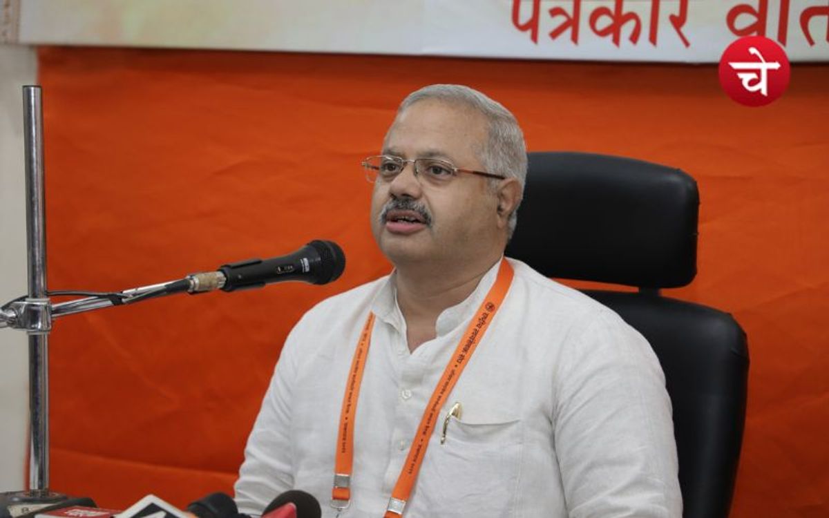 औरंगजेब विवाद पर RSS प्रमुख का आया बयान, 'औरंगजेब अब प्रासंगिक नहीं'