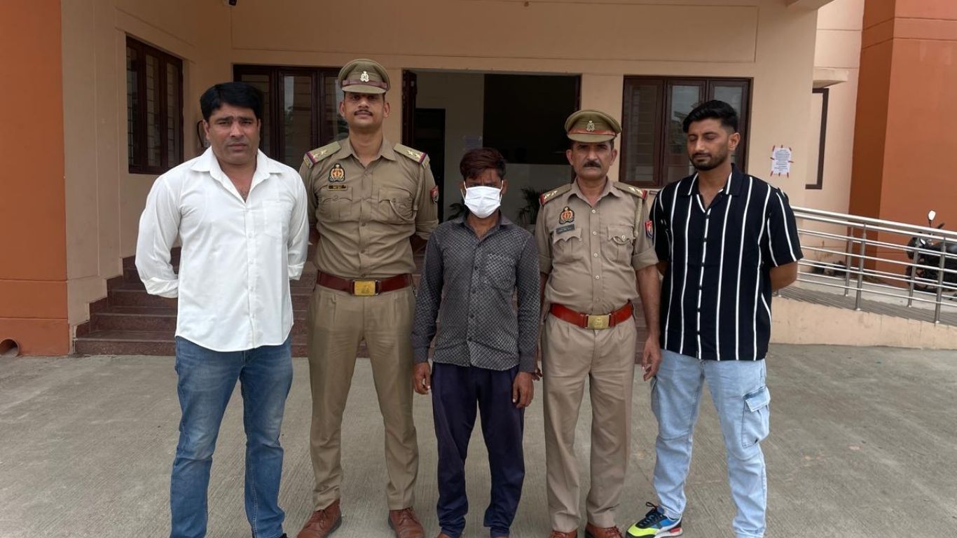 24 करोड ठगने वाला 50 हजार का इनामी चढ़ा हत्थे