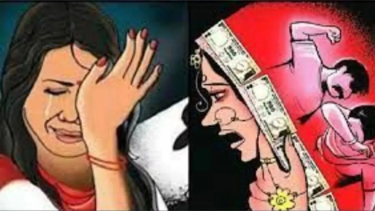 लडकी पैदा होने पर पति समेत पूरा ससुराल महिला को कर रहा प्रताडित