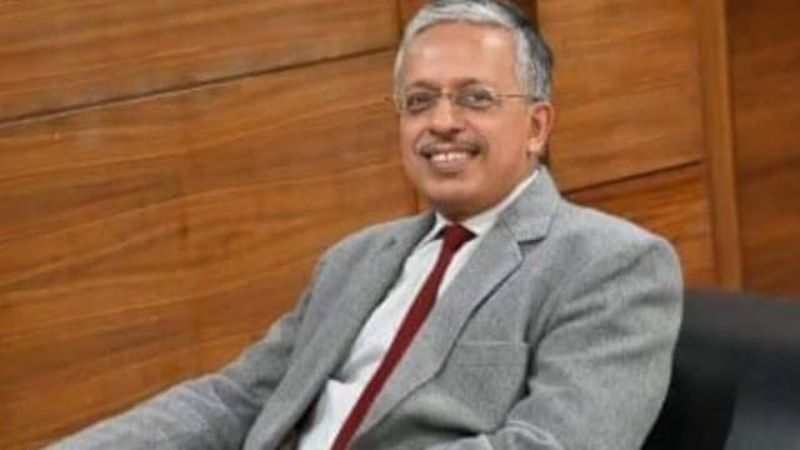 कौन हैं एसपी गोयल? योगी के ‘स्पेशल अफसर’ जिन्हें मिला यूपी का सबसे बड़ा प्रशासनिक पद