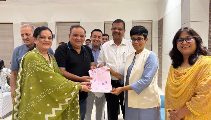 VVIP होम्स में खुशियों की दस्तक, खरीदारों को मिला मालिकाना हक