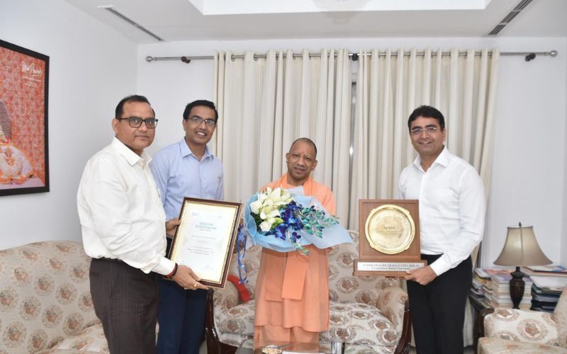 उत्तर प्रदेश के मुख्यमंत्री योगी आदित्य ने दी नोएडा प्राधिकरण को बधाई, कारण है खास