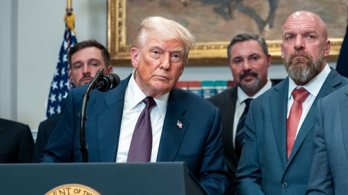 Donald Trump 16