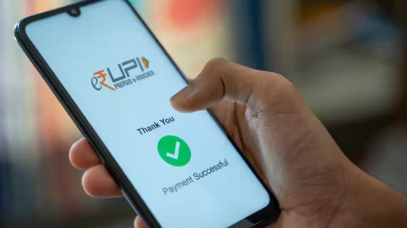 अब बदलने जा रहे हैं UPI के नियम, NPCI ने P2P ट्रांजैक्शन पर लगाई रोक
