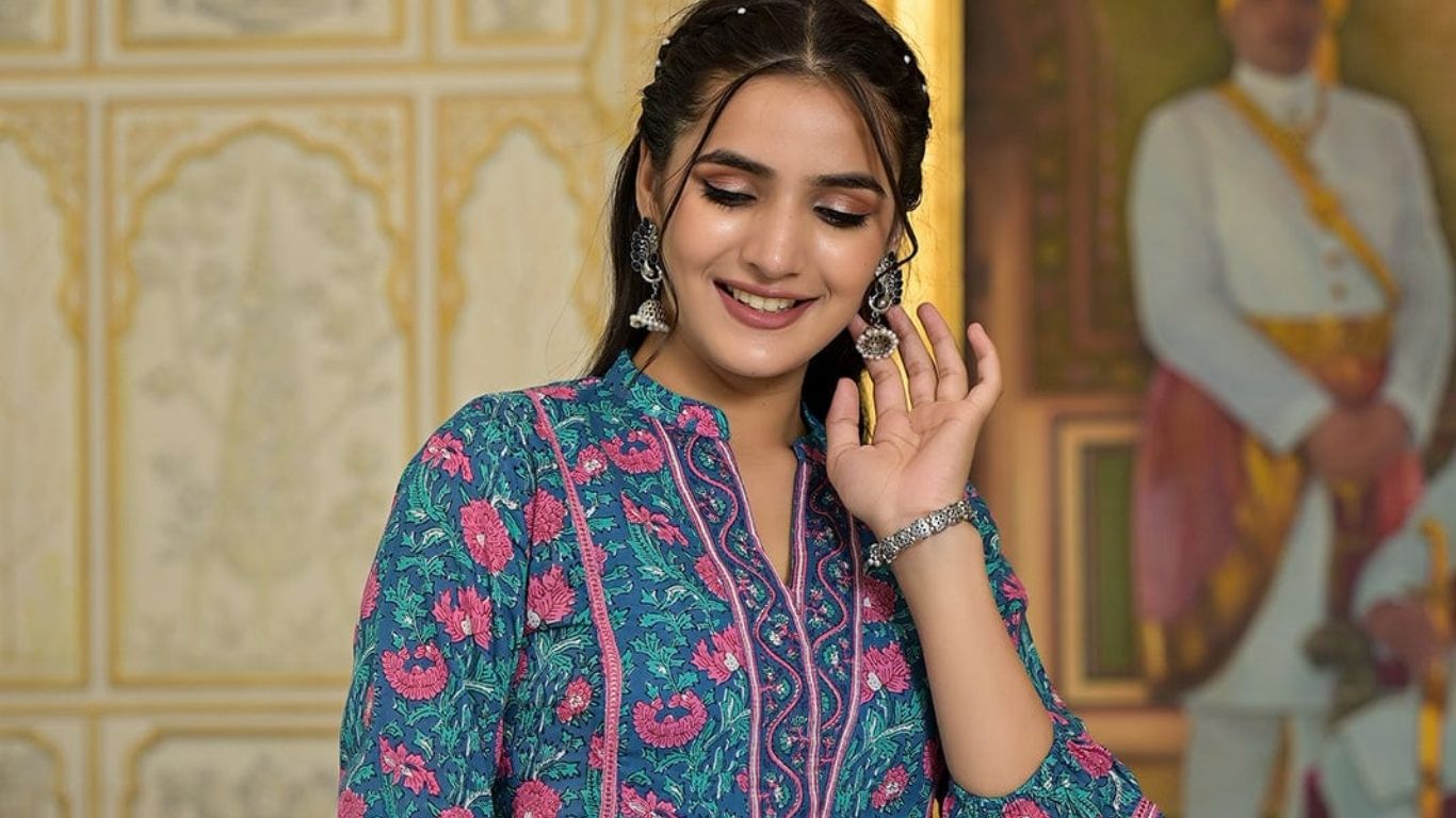 आज की लड़कियों के लिए पहली पसंद को बता रहे है हम