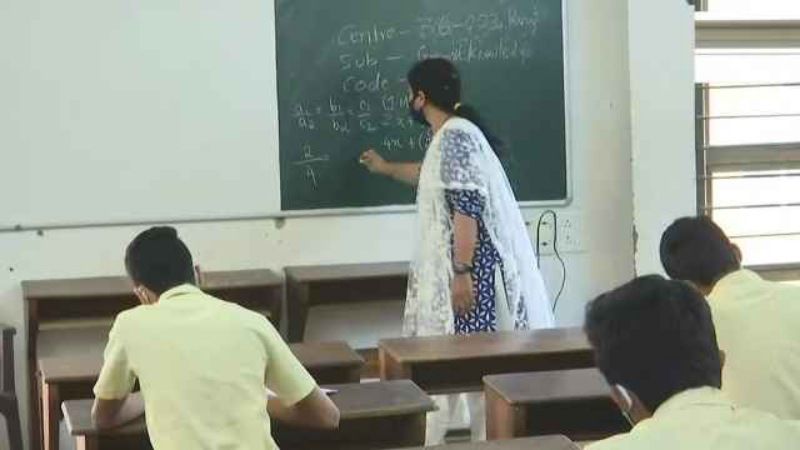 UPPSC Lecturer Bharti: 1516 पदों पर आवेदन की अंतिम तारीख आज, जल्द करें आवेदन!