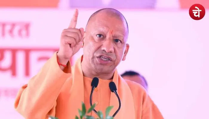 किसानों की शिकायत पर कार्रवाई, चार अधिकारी सस्पेंड