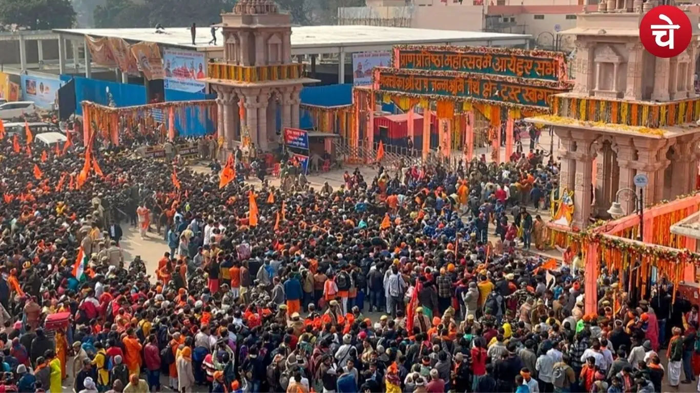 अयोध्या में श्रद्धालुओं का सैलाब