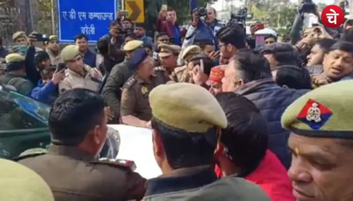 निलंबित अफसर अलंकार अग्निहोत्री को बरेली से बाहर भेजा गया, समर्थकों में भारी आक्रोश