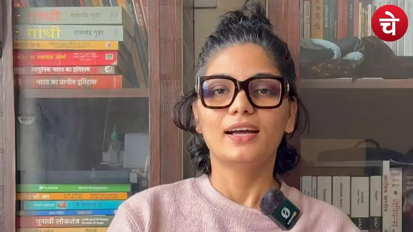 प्रसिद्ध लोक कलाकार नेहा सिंह राठौर