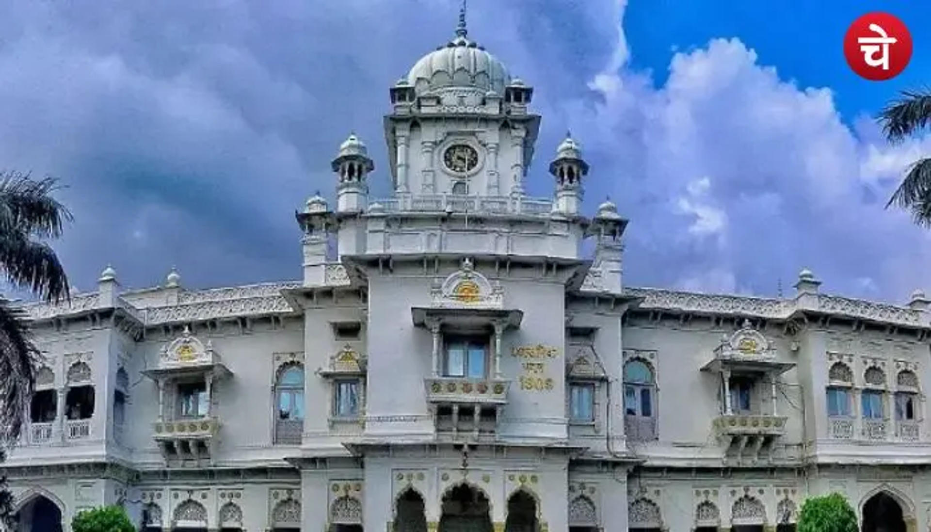 केजीएमयू में मजार हटाने को लेकर विवाद तेज, प्रशासन ने चस्पा किया दूसरा नोटिस