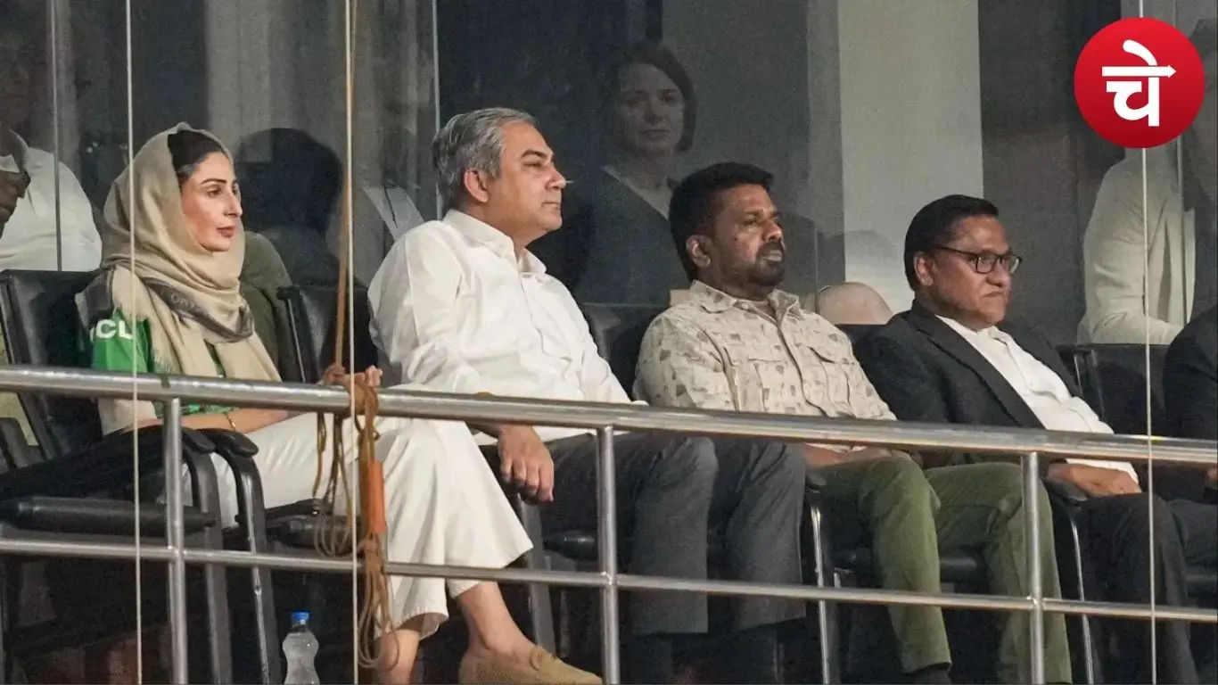 नकवी का अर्ली एग्जिट चर्चा में