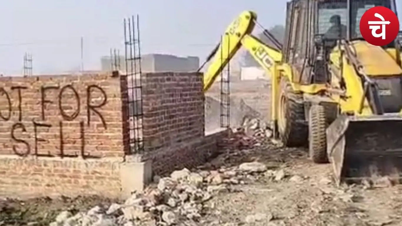 हिंडन के डूब क्षेत्र से हटाया गया अतिक्रमण