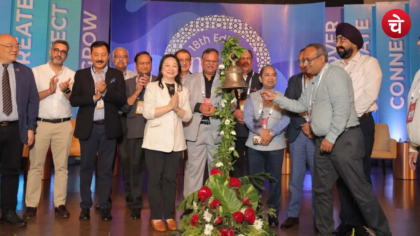 आगरा बना ट्रेड का नया बड़ा केंद्र, चीन समेत 11 देशों की कंपनियां जुटीं