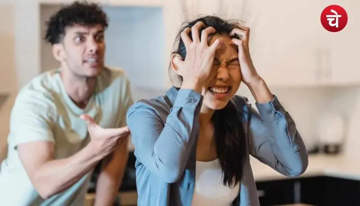 क्या आपने माइक्रो चीटिंग के बारे में सुना है! Relationships क्यों बन रहे हैं शिकार?