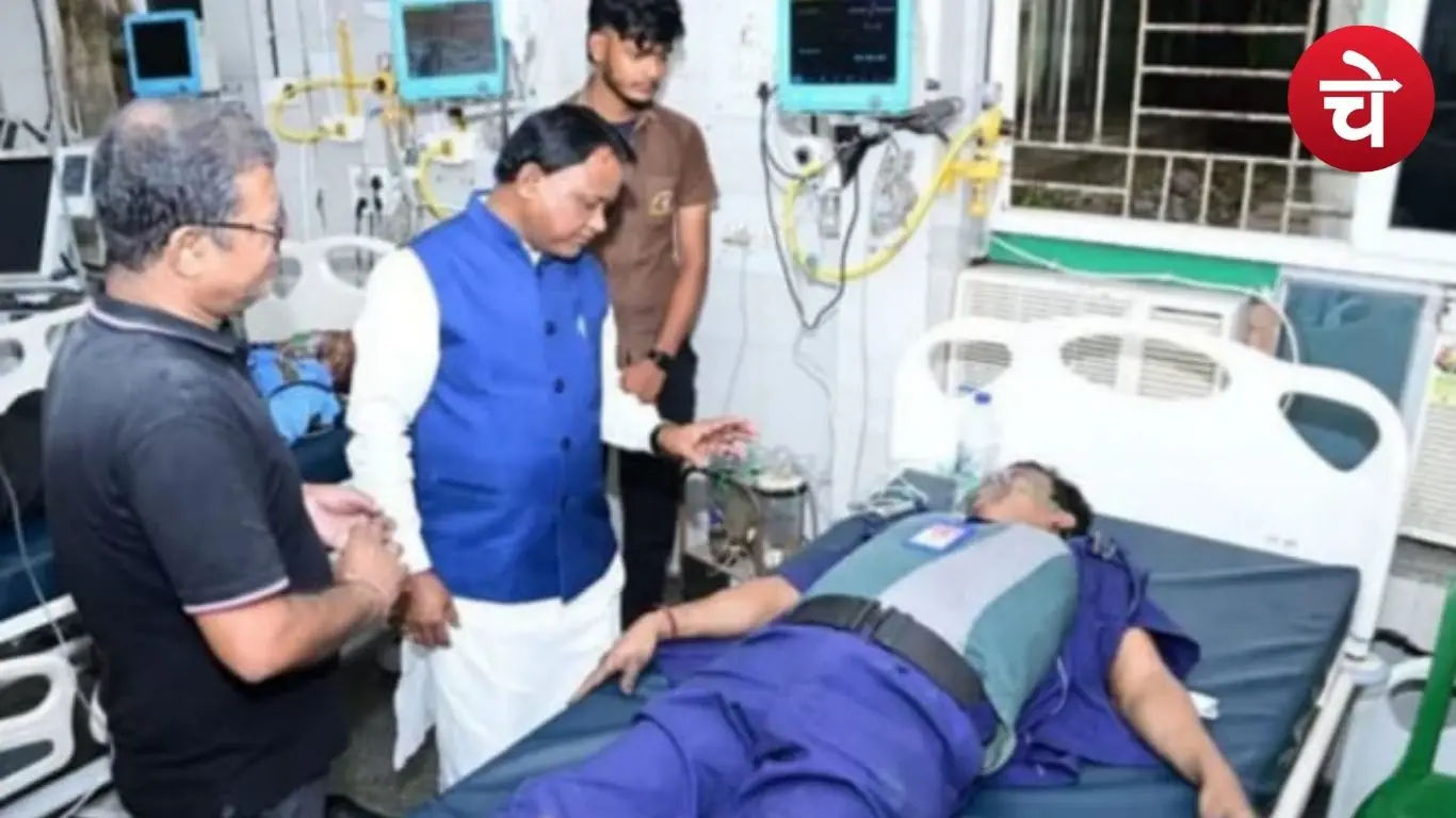 घायलों से मिले CM मोहन माझी