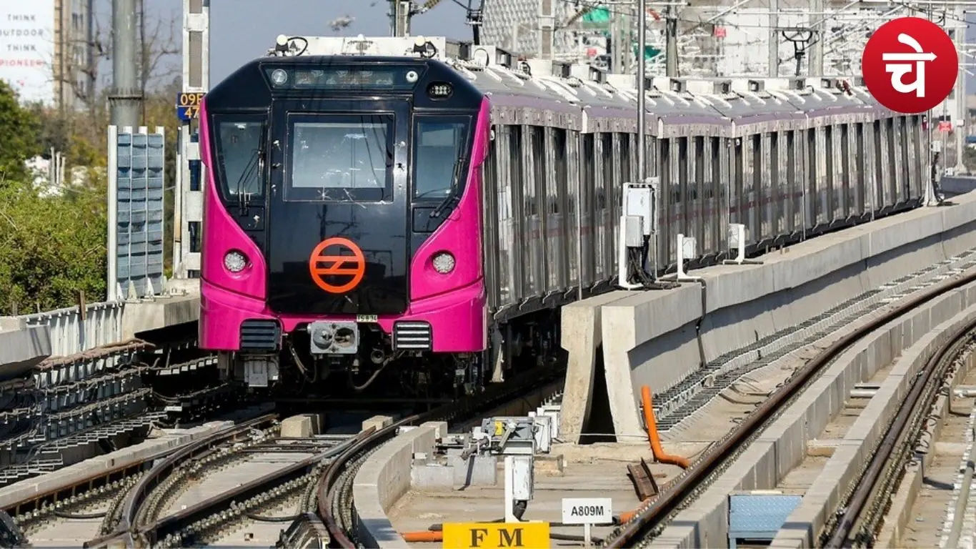 दिल्ली मेट्रो के नए कॉरिडोर पर चोरी