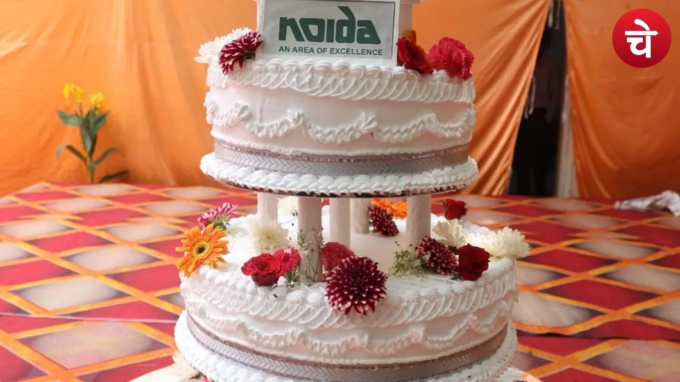 50-kg cake Noida Day