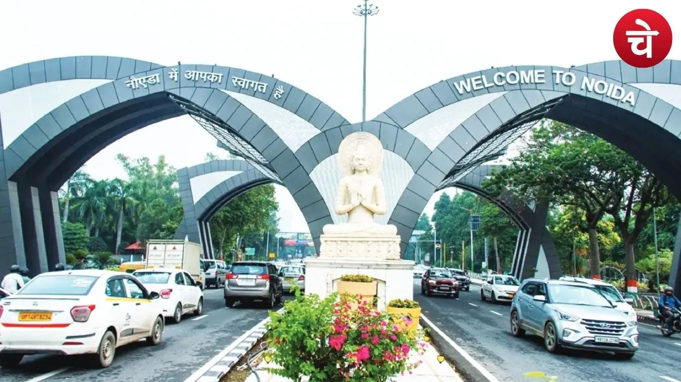 Big action against contractors in Noida