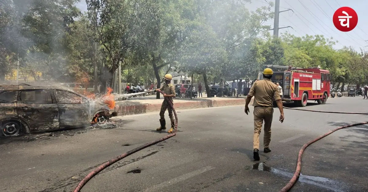 Noida Fire News (2)