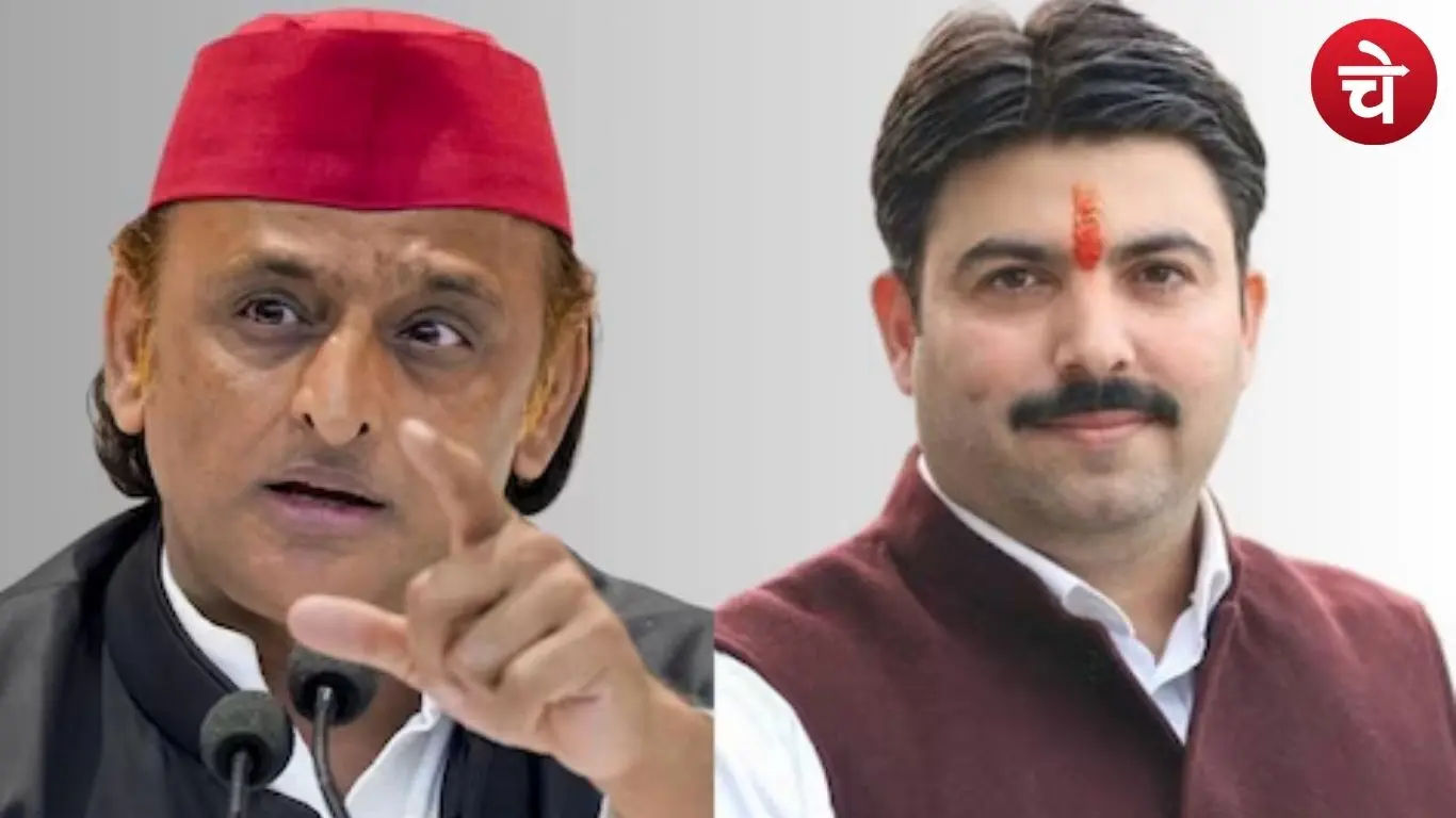 फेक करेंसी पर बवाल