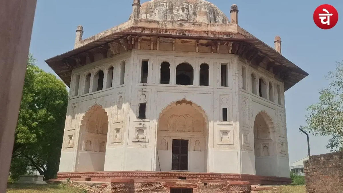 उत्तर प्रदेश में है अनोखी मोहब्बत की निशानी, पूरी दुनिया में मिसाल
