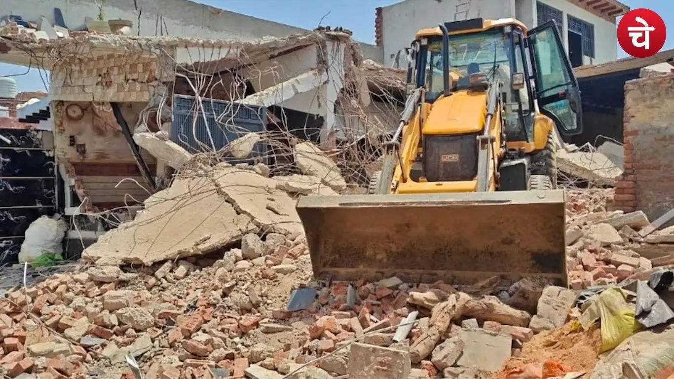 Bulldozer Action Hapur