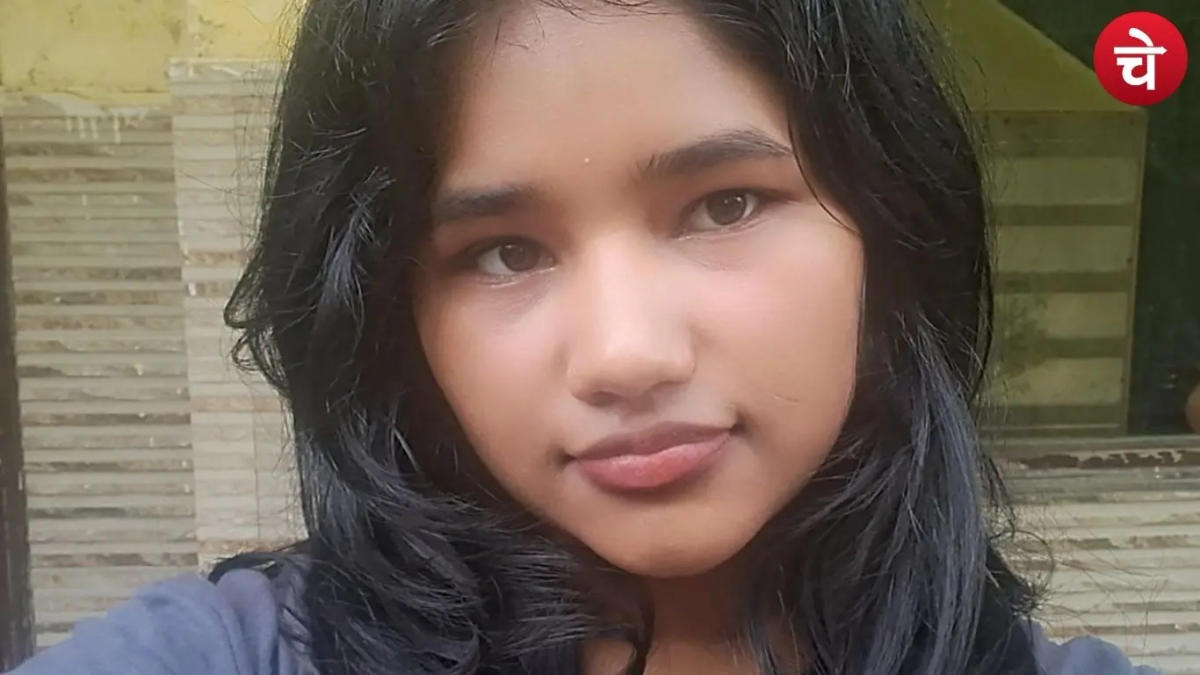नोएडा की छात्रा कलश जैन ने रच दिया इतिहास, बन गई टॉपर