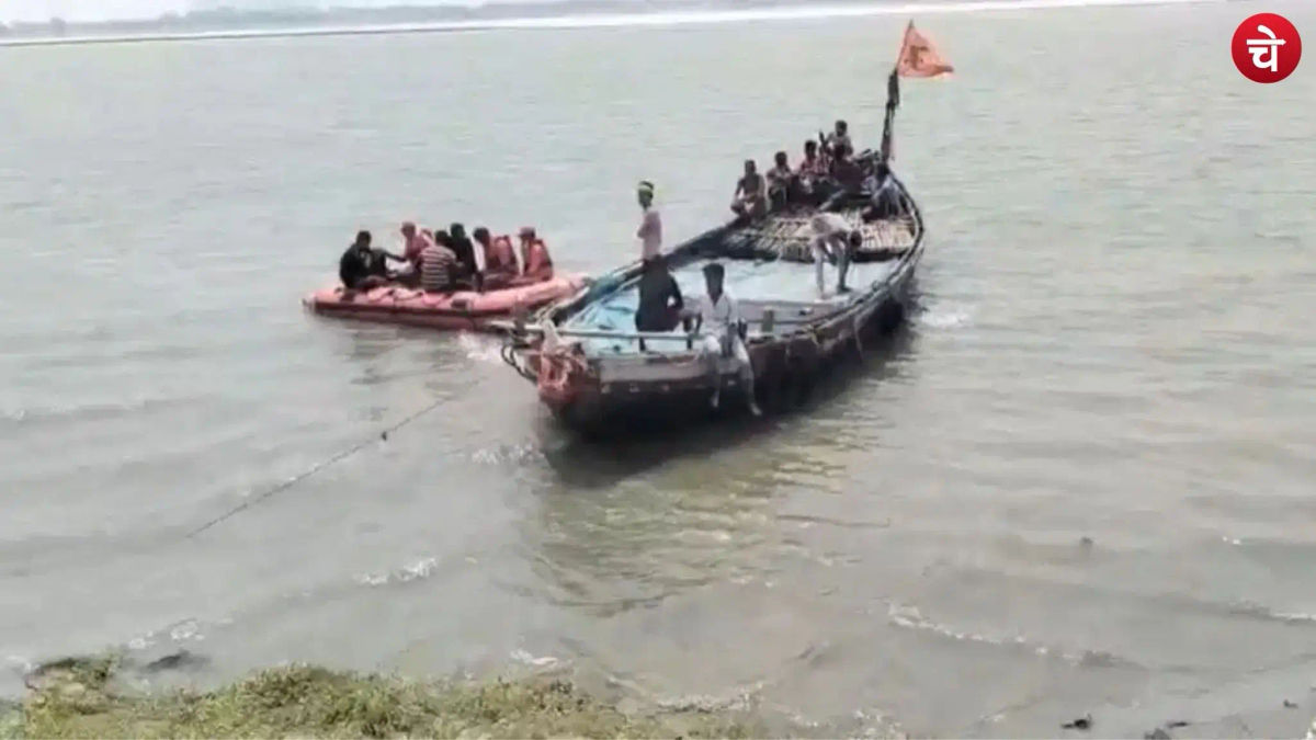 समस्तीपुर में गंगा नदी में बड़ा हादसा: 14 लोगों से भरी नाव डूबी, 3 शव बरामद