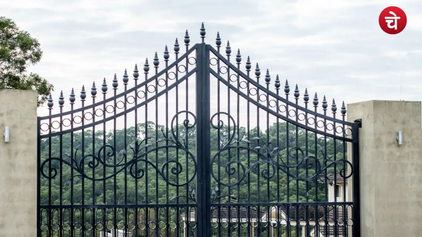 noida gate (1)
