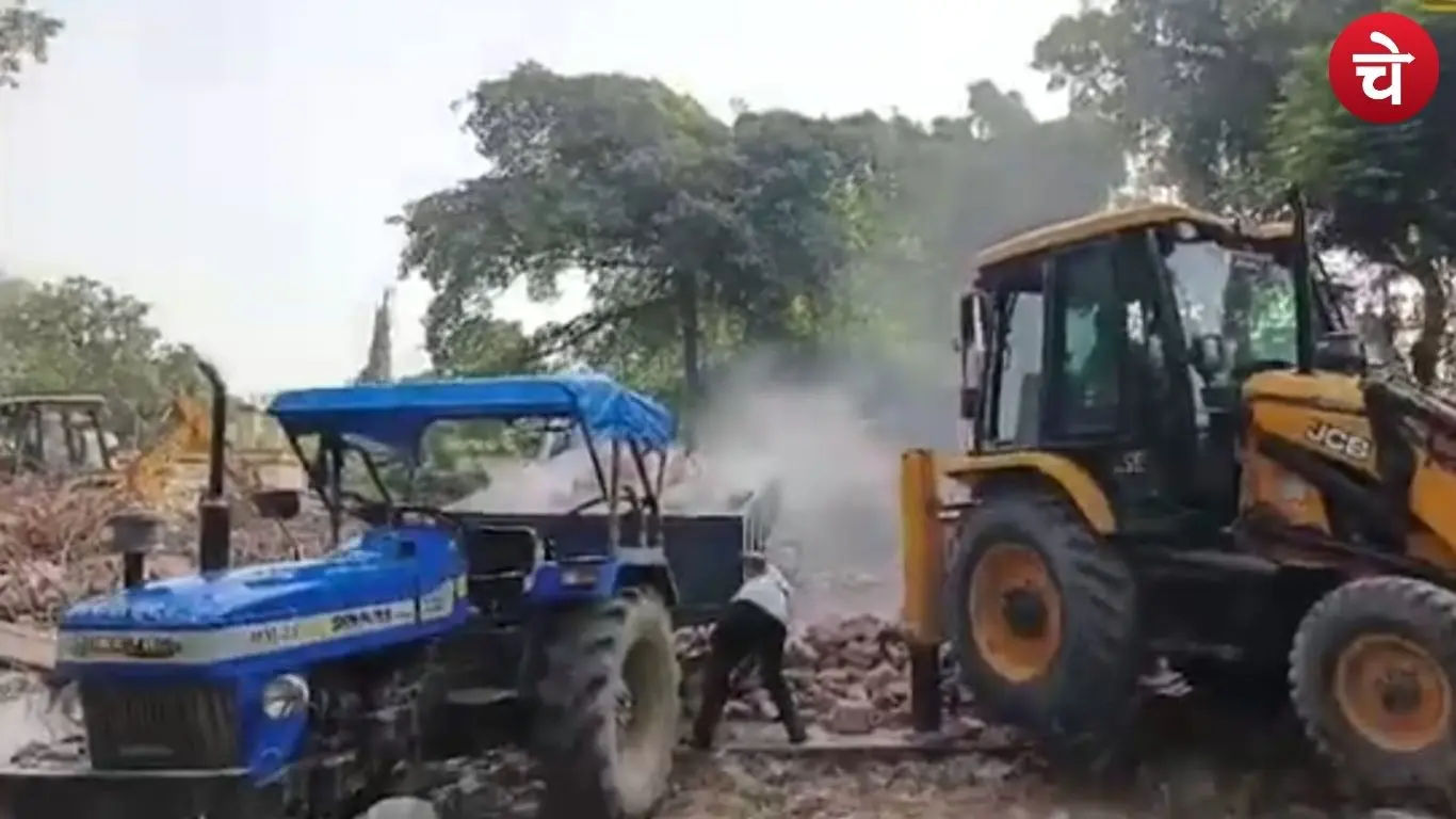 Bulldozer action at SP office