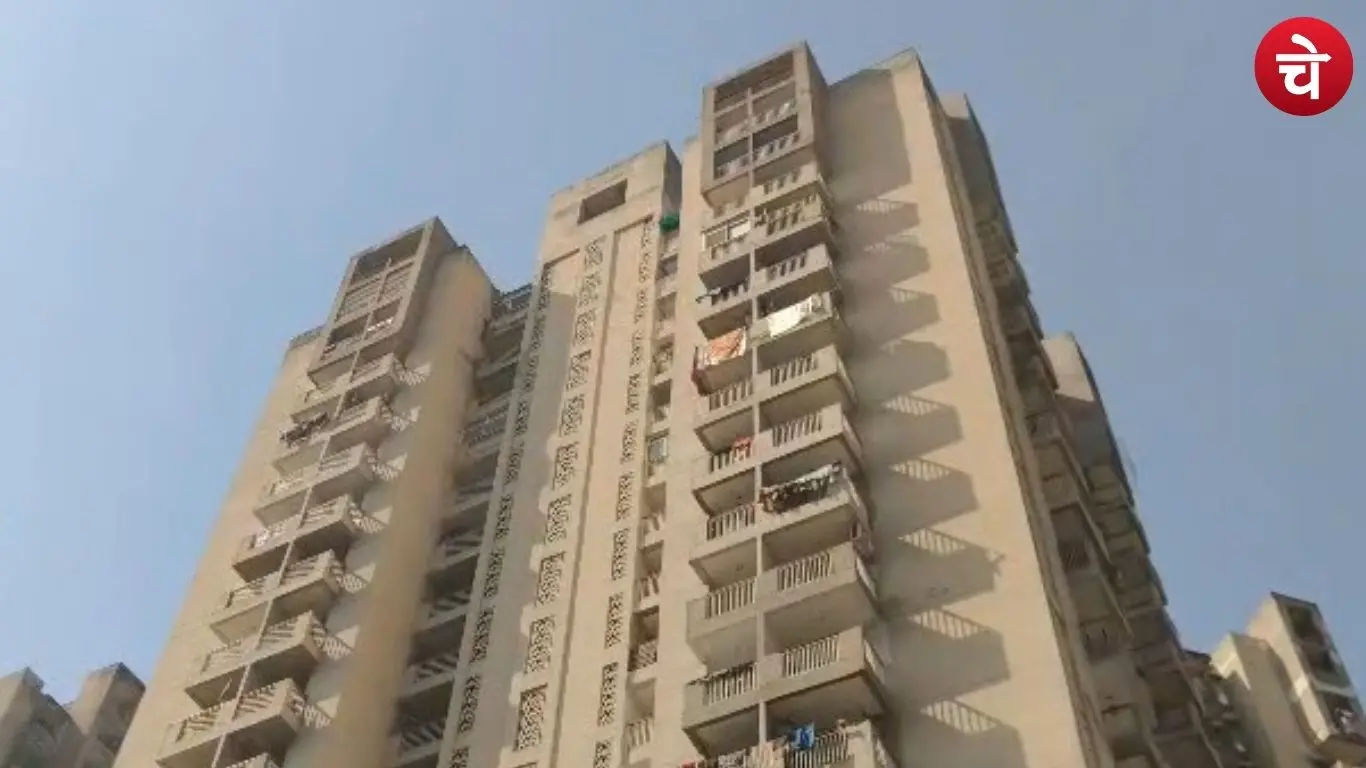Greater Noida West Accident