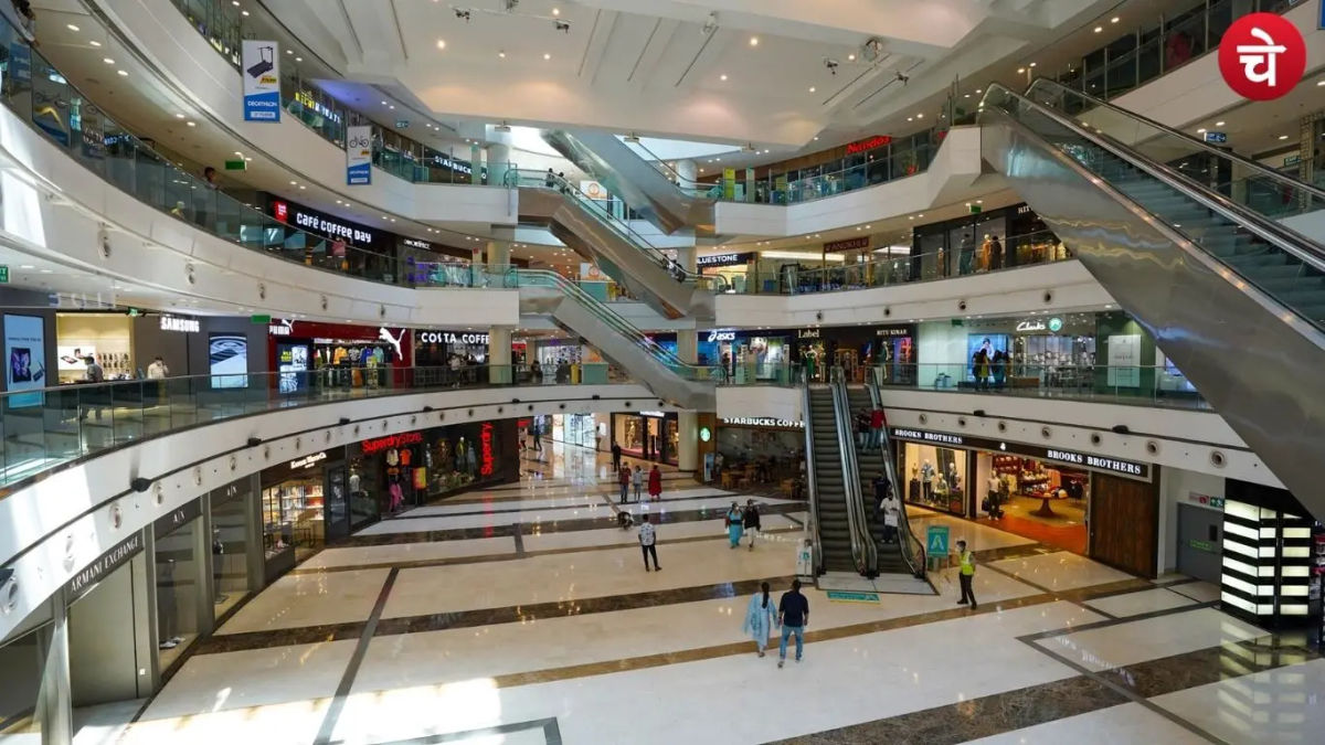 नोएडा के DLF मॉल ट्रायल रूम से लाखों की चोरी, जांच में जुटी पुलिस
