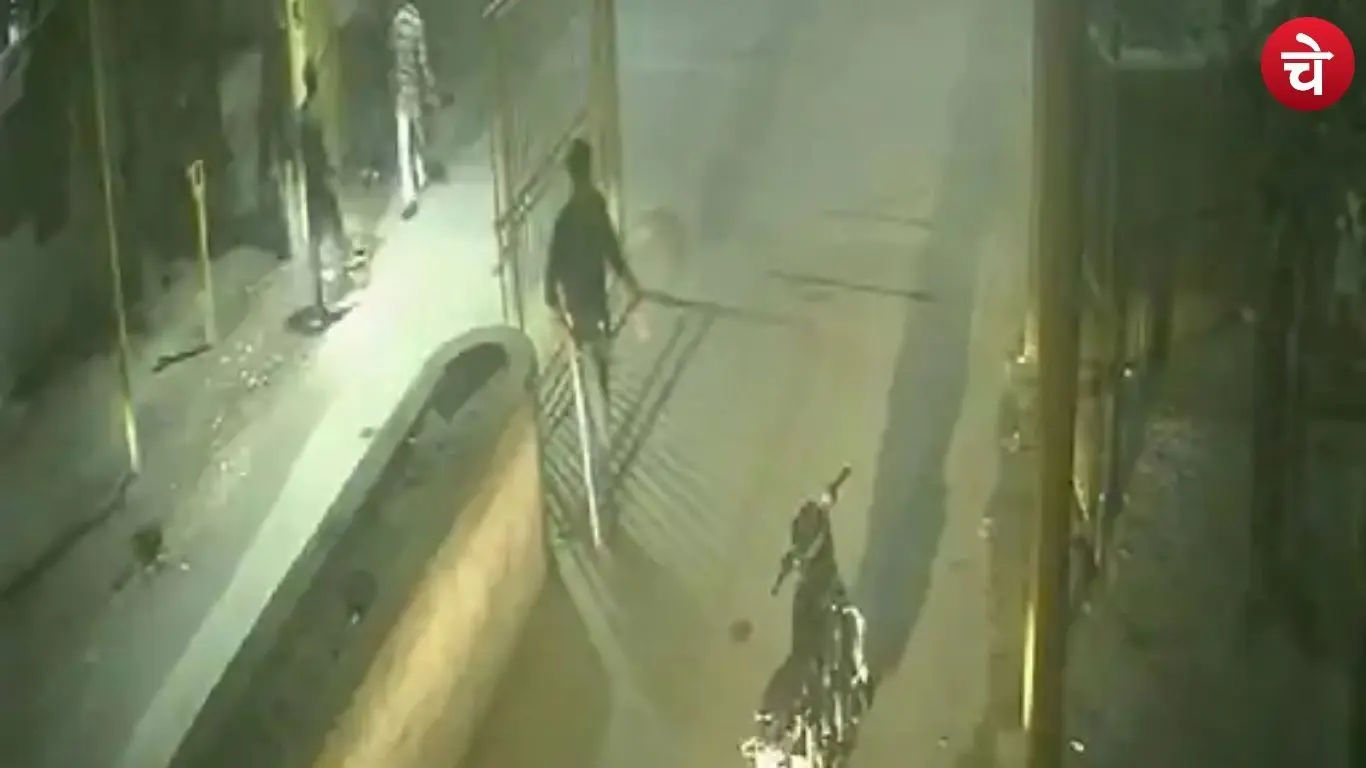 Noida viral video clip