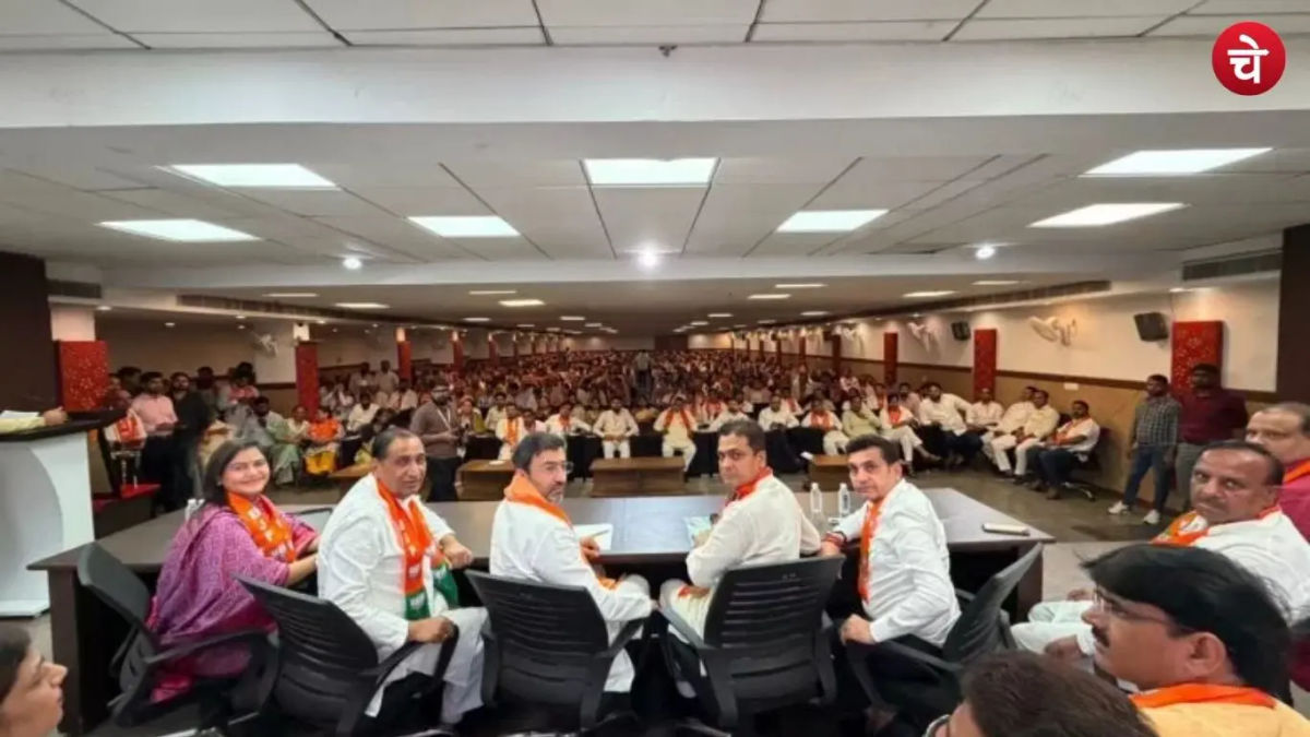 ग्रेटर नोएडा में भाजपा का बूथ अध्यक्ष सम्मेलन, 721 बूथ अध्यक्षों ने संगठन विस्तार का लिया संकल्प